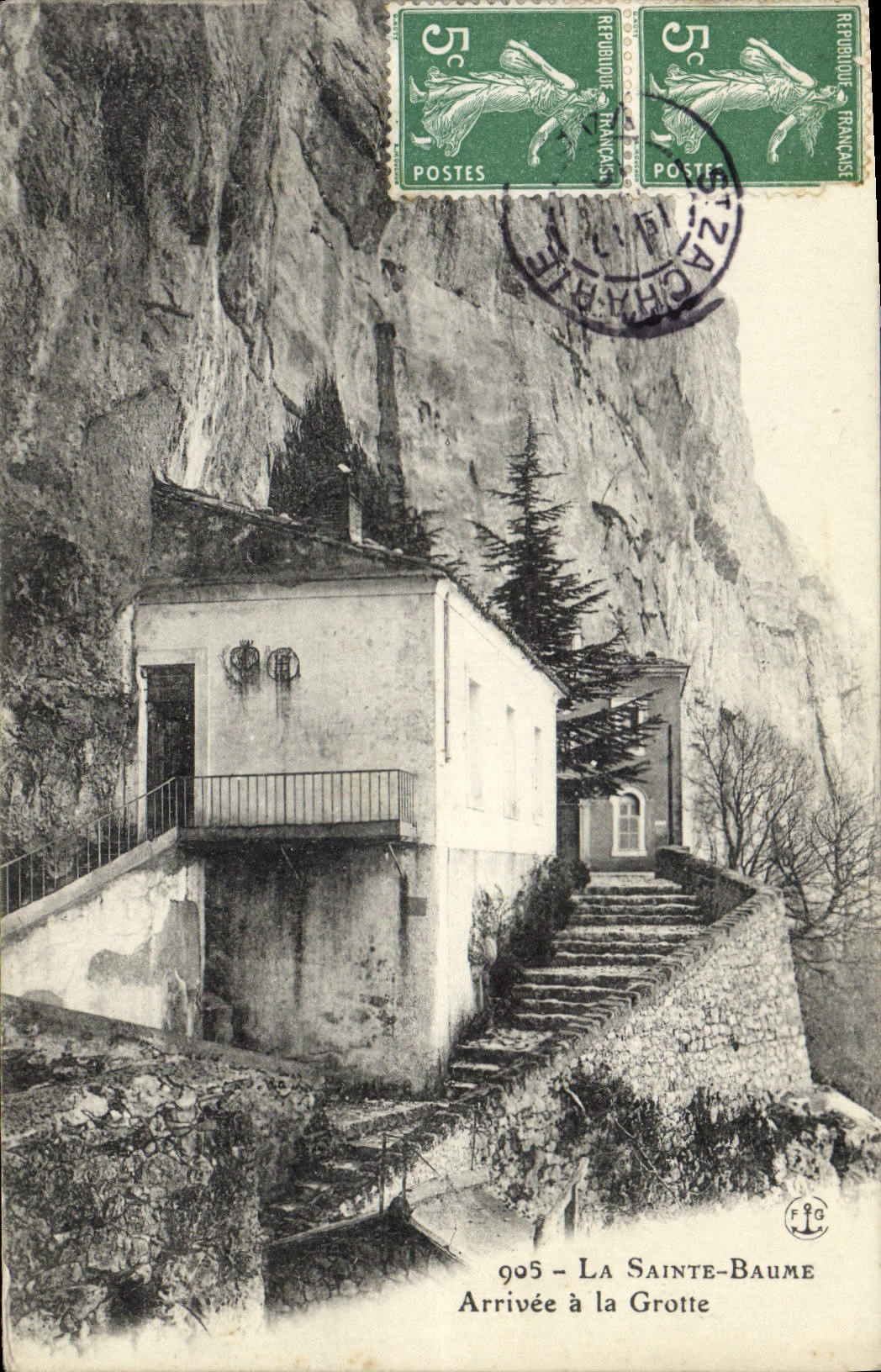 CPA La Sainte Baume Arrivee a la Grotte