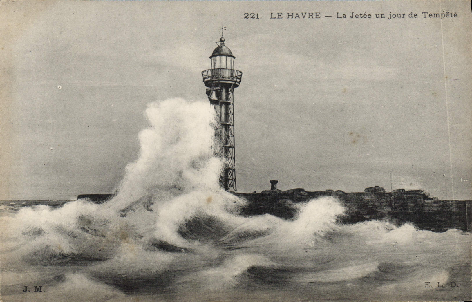 CPA Le Havre La Jetee un jour de Tempete 