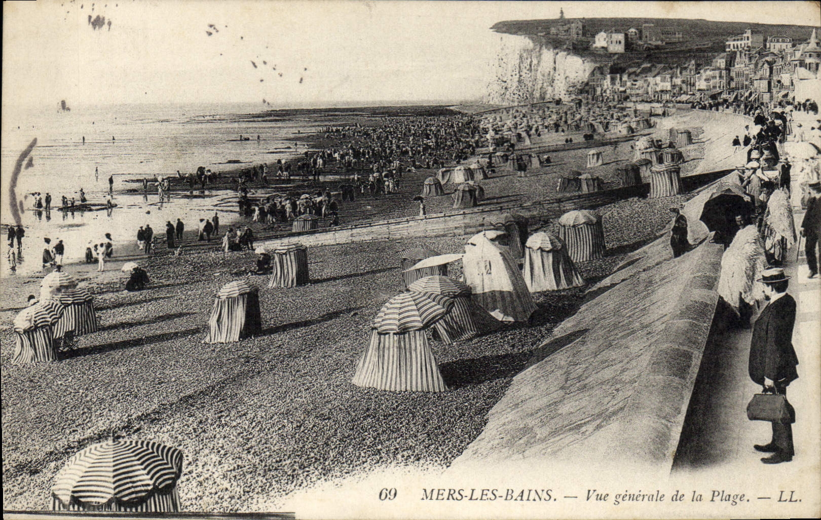 CPA Mers les Bains Vue generale de la Plage