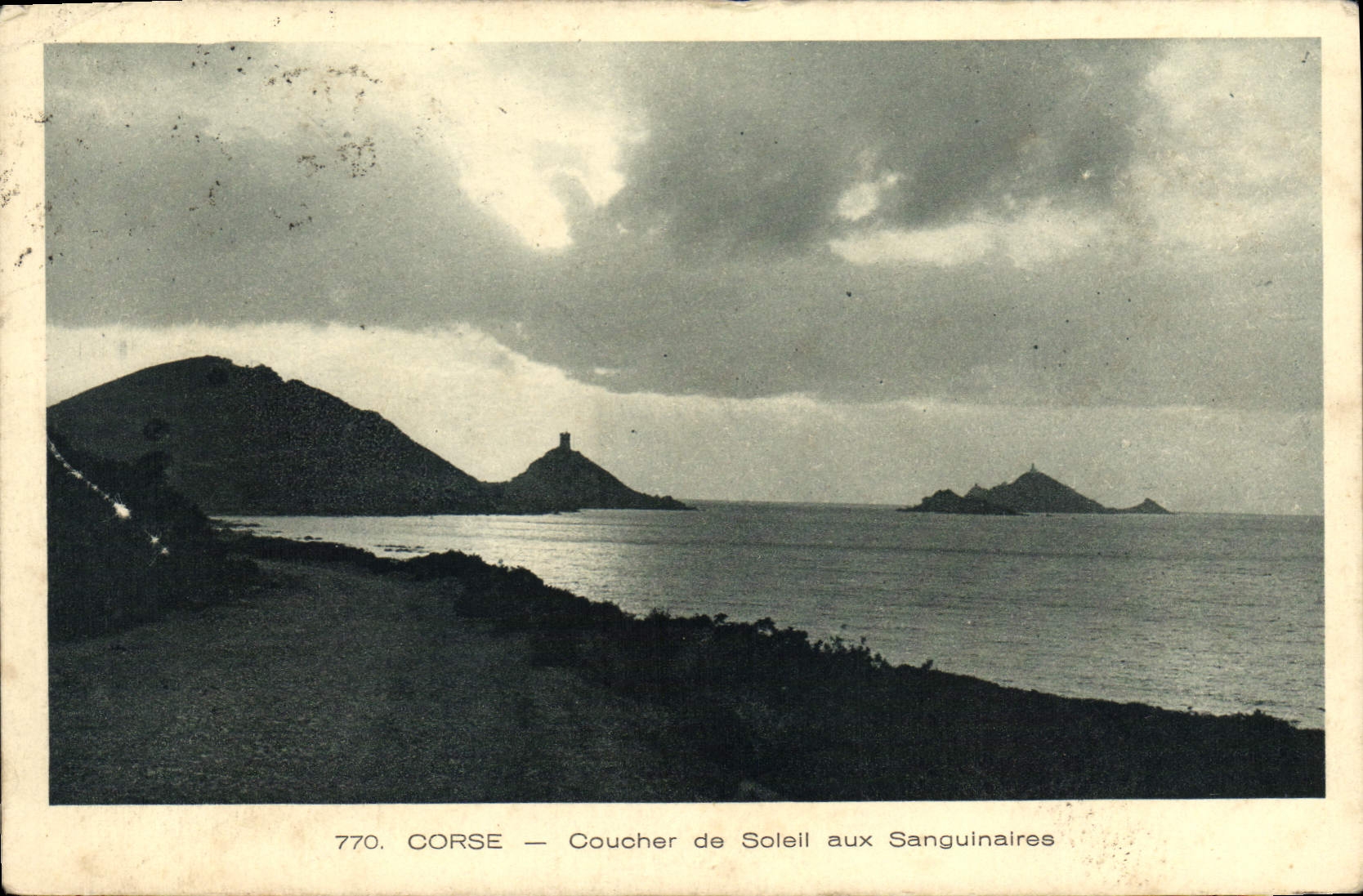CPA Corse Coucher des Soleil aux Sanguinaires