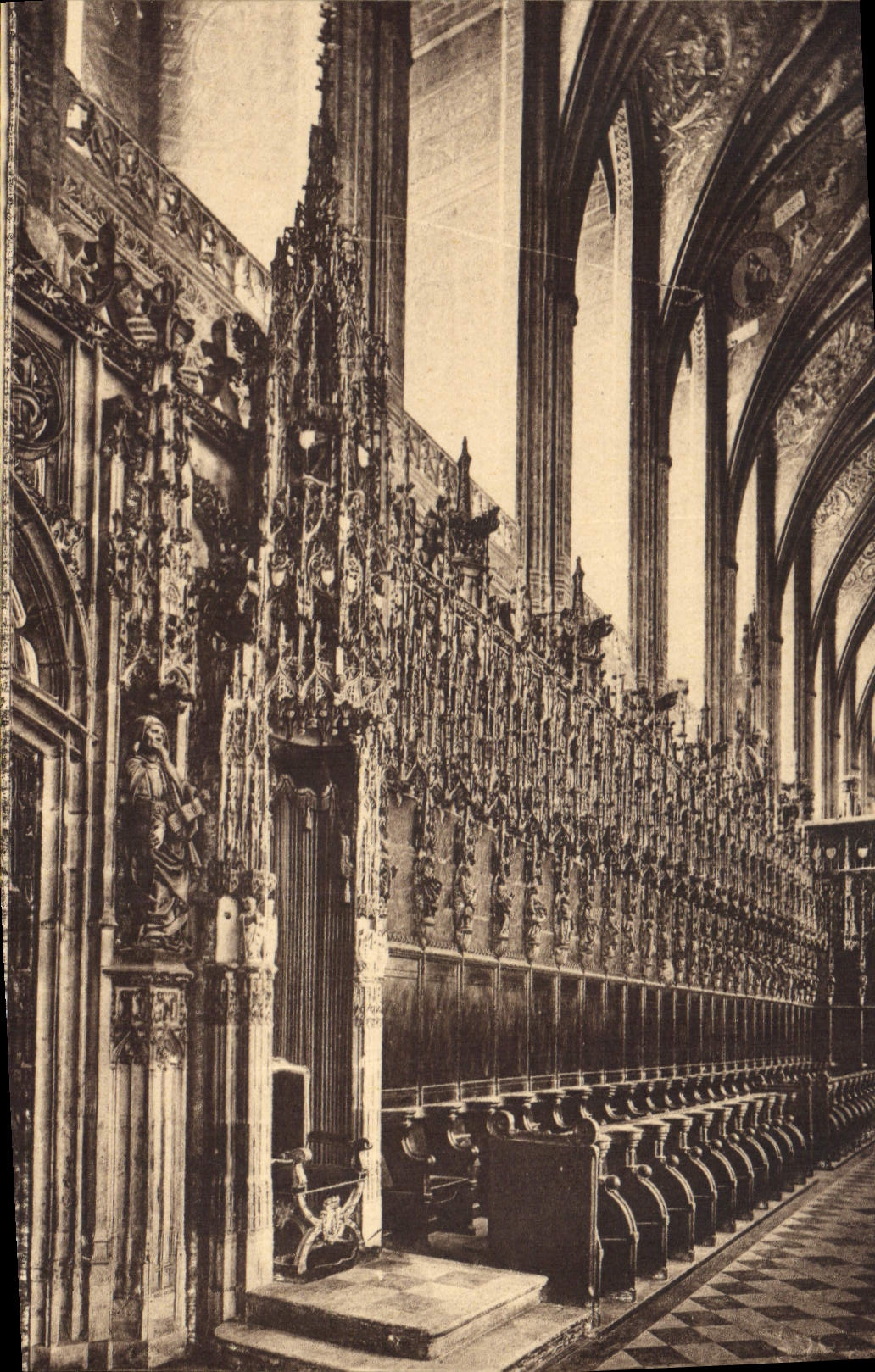 CPA Albi Cathedrale Ste Cecile Les Stalles du Choeur