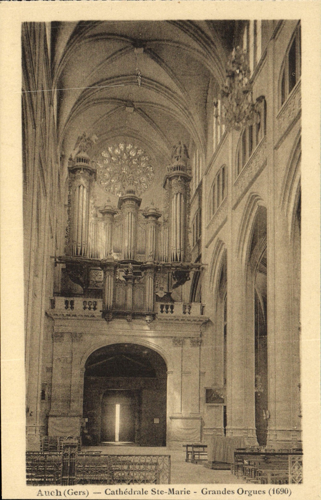 CPA Auch Gers Cathedrale Ste Marie Grandes Orgues 