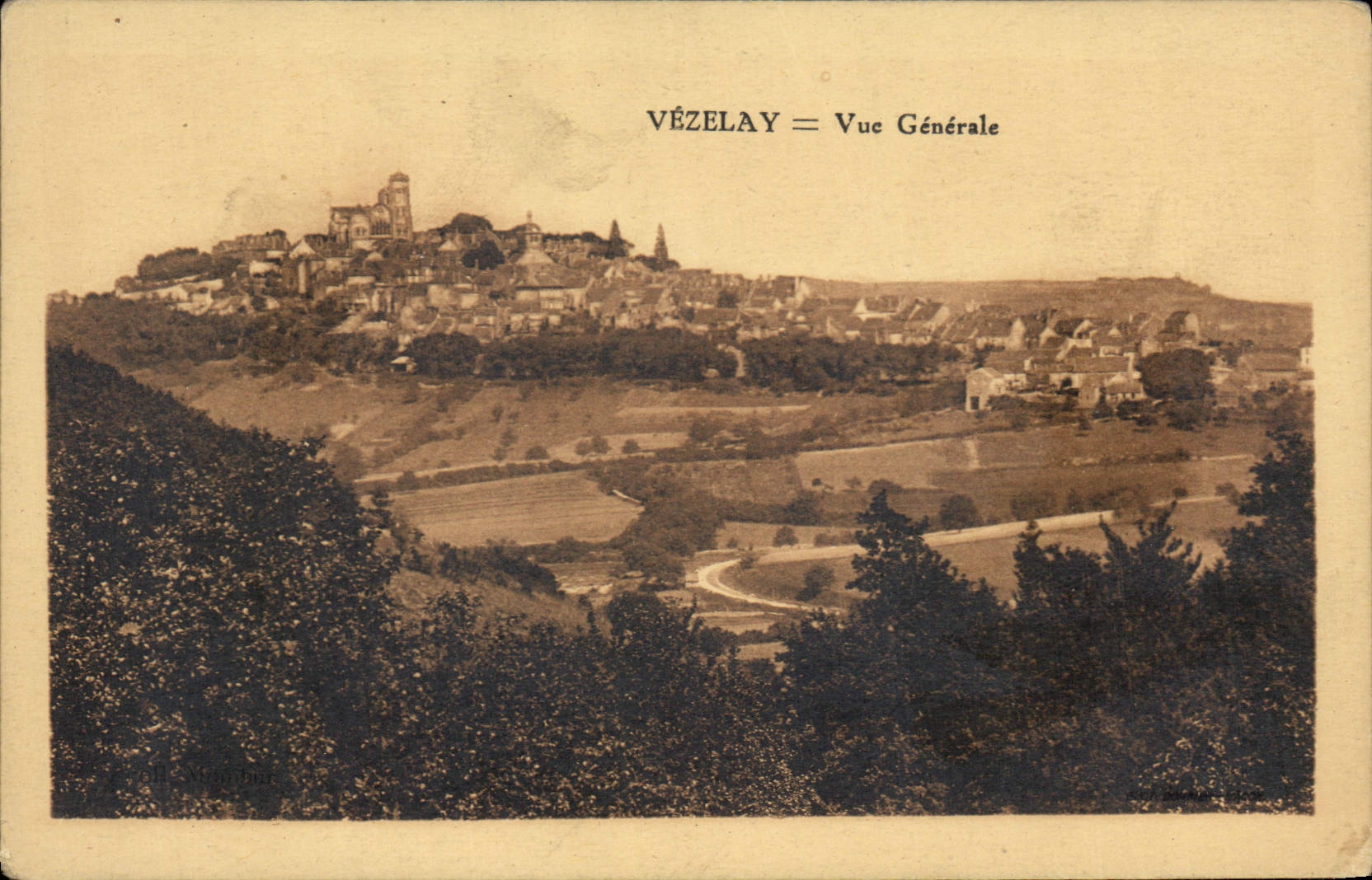 CPA Vezelay Vue Generale 