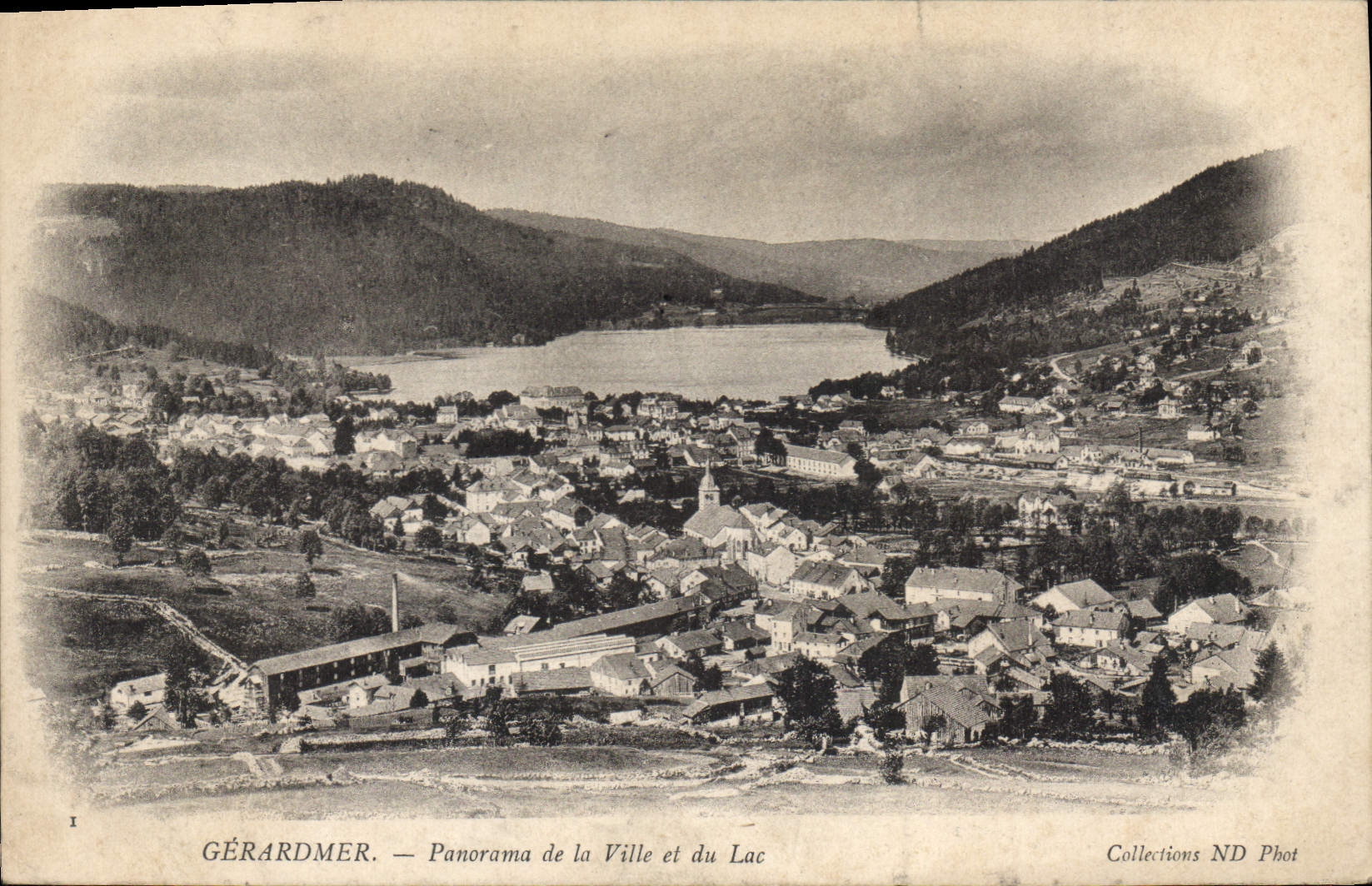 CPA Gerardmer Panorama de la Ville et du Lac