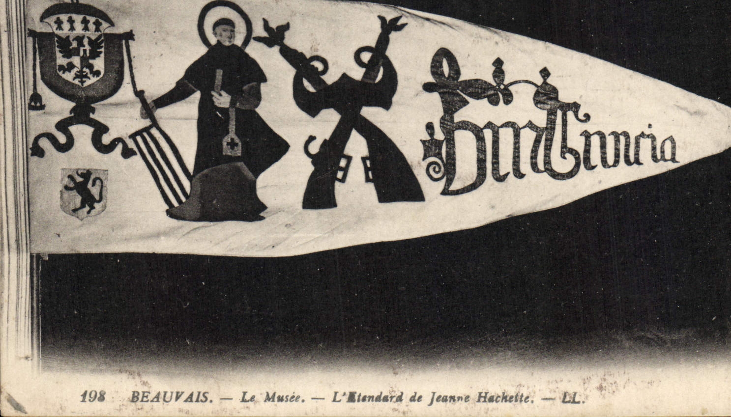 CPA Beauvais Le Musee L'Etandard de Jeanne Hachette 