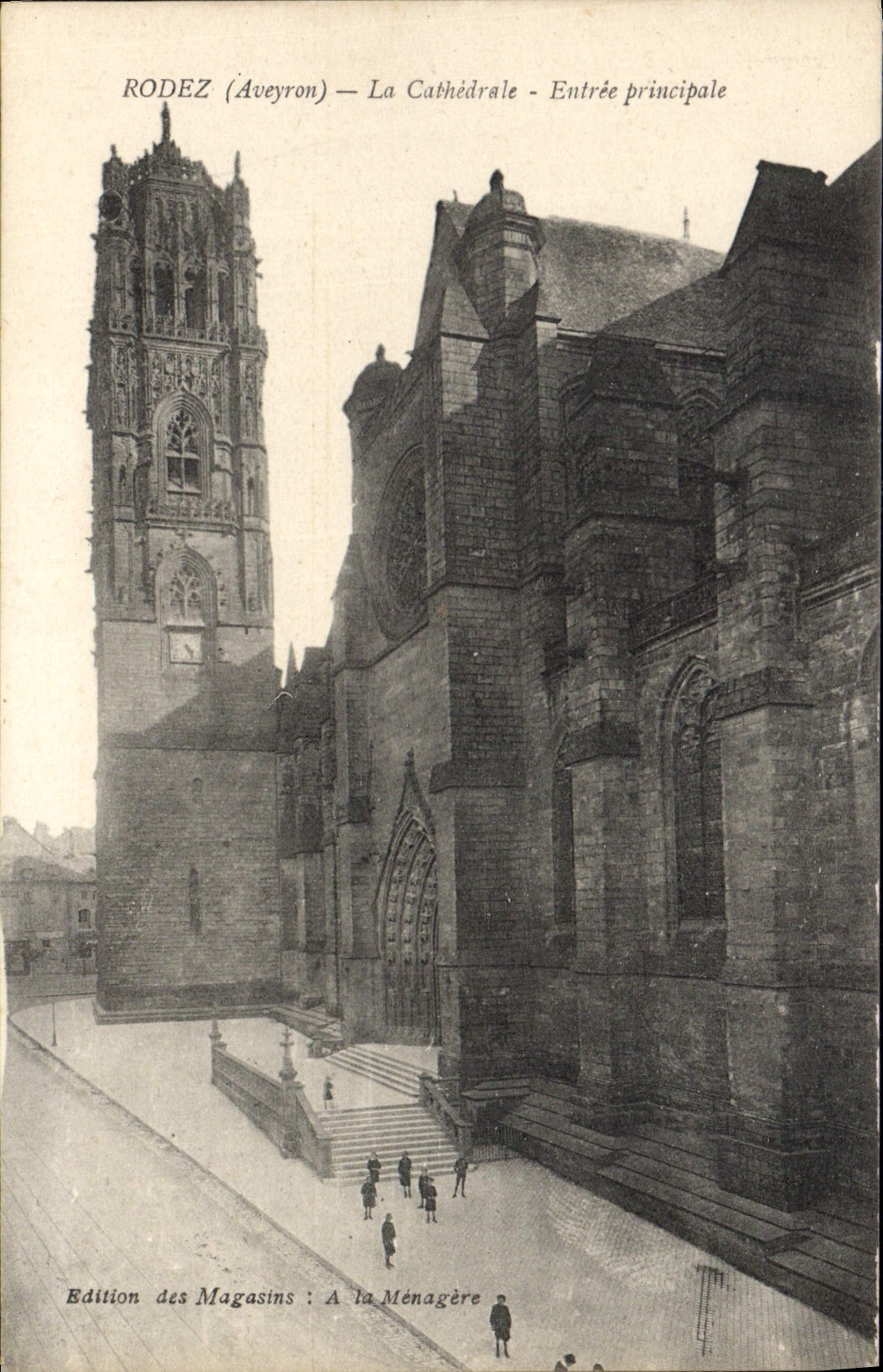 CPA Rodez Aveyron La Cathedrale Entree principale