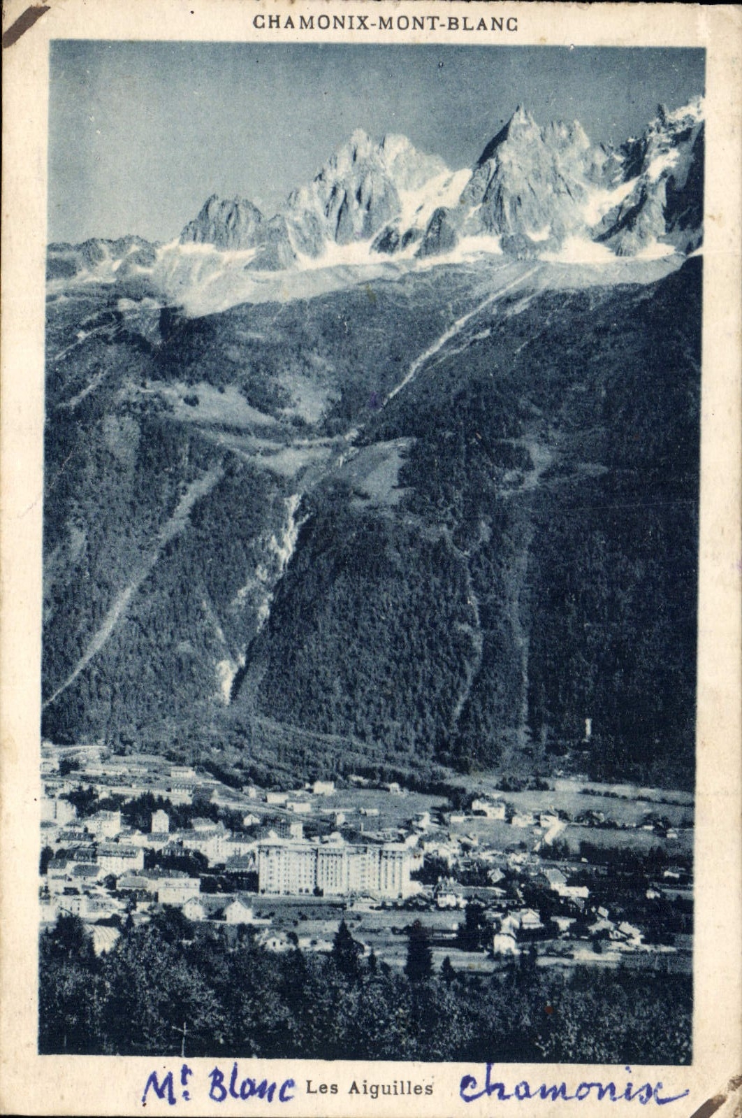 CPA Chamonix Mont Blanc Les Aiguilles