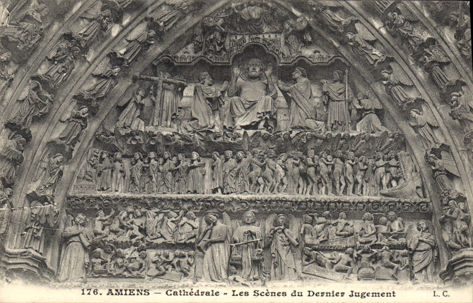 CPA Amiens Cathedrale Les Scenes du Dernier Jugement 