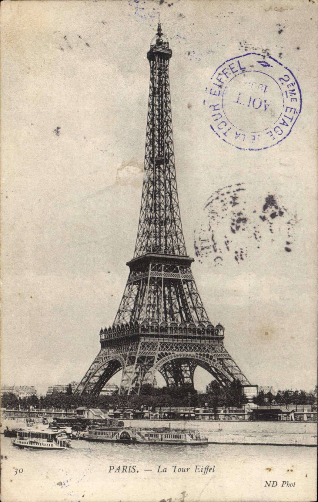 CPA Paris La Tour Eiffel 