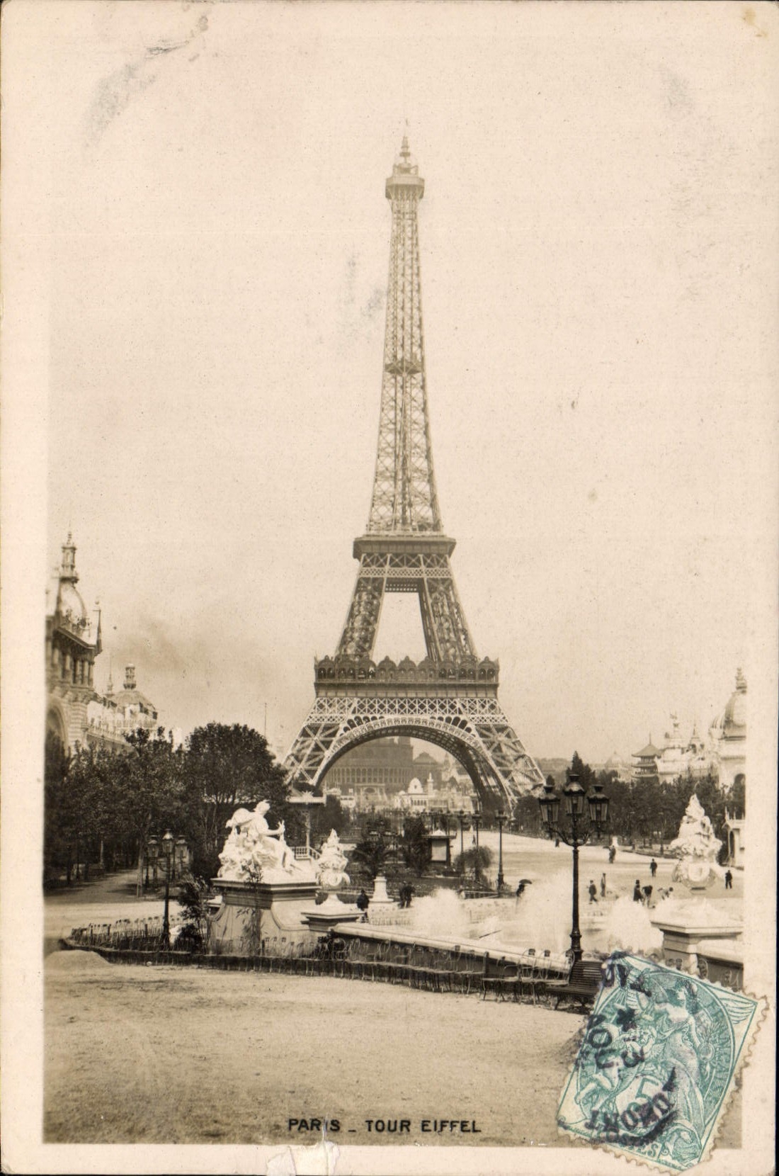 CPA Paris Tour Eiffel 