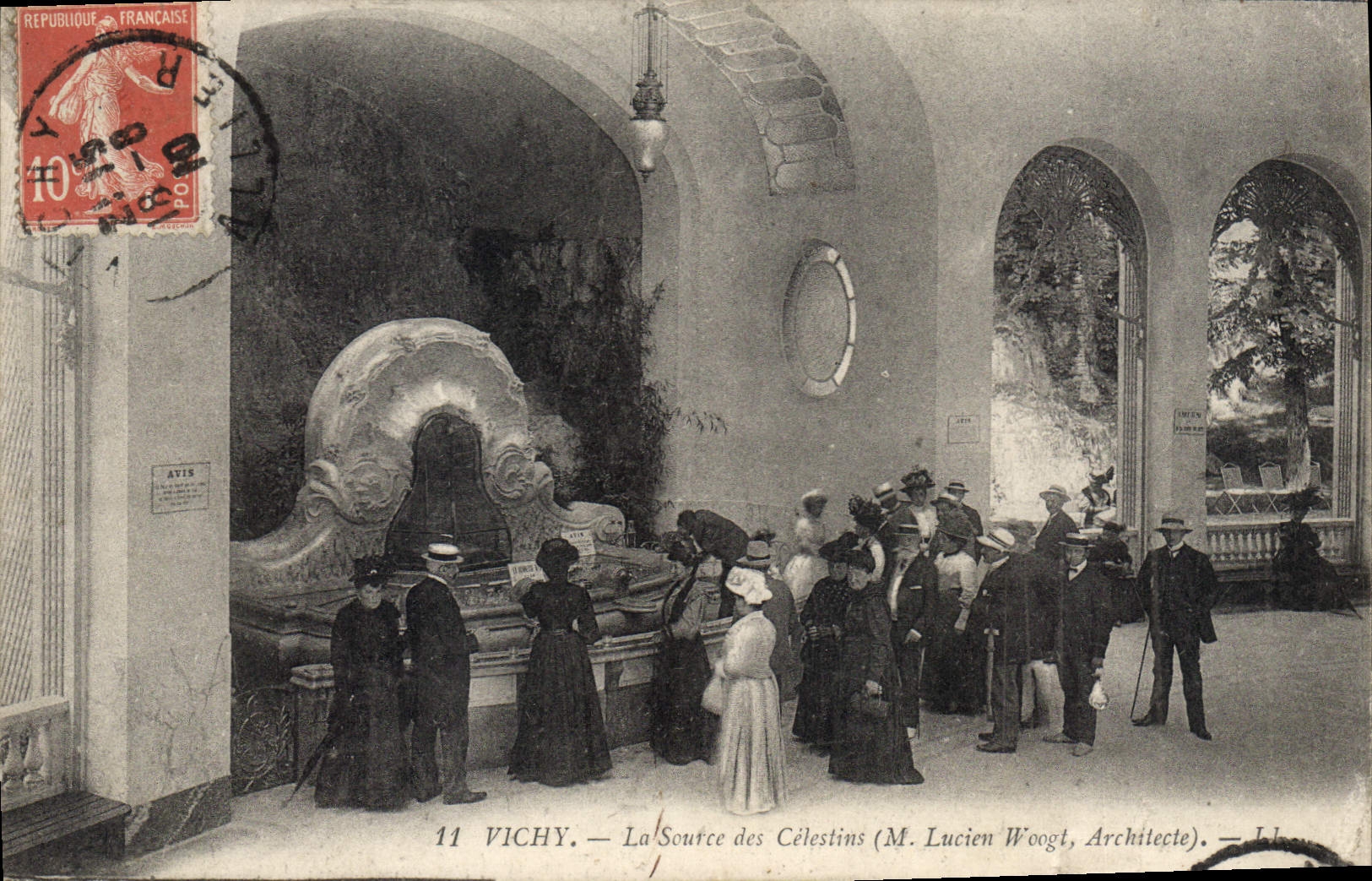 CPA Vichy la Source des Celestins 