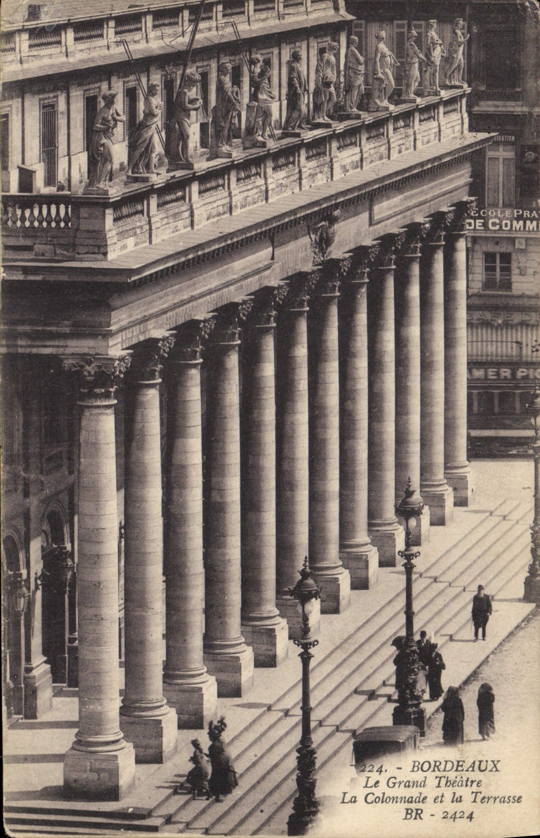 CPA Bordeaux Le Grand Theatre La Colonnade et la Terrasse