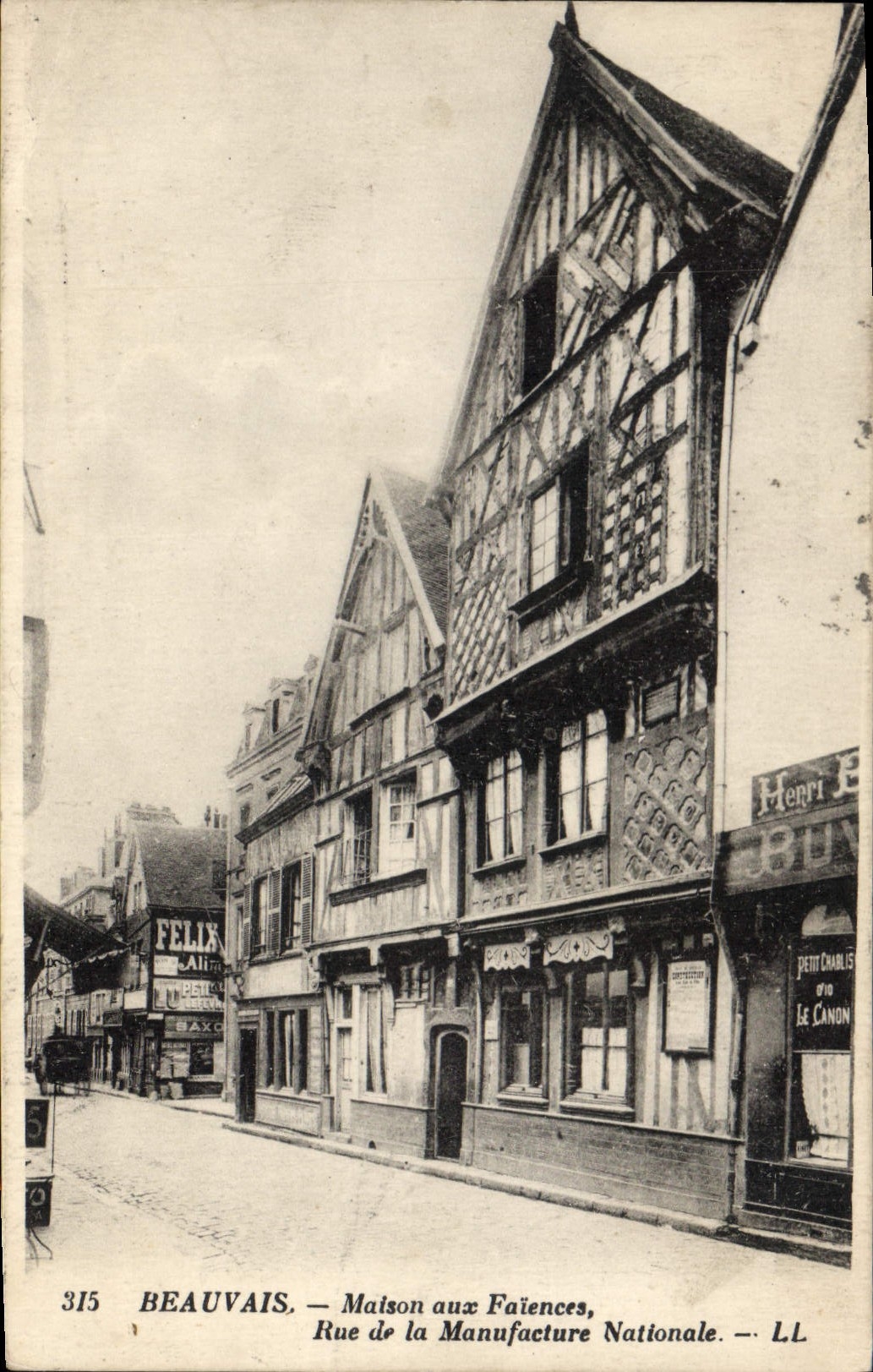 CPA Beauvais Maison aux Falences Rue de la Manufacture Nationale 