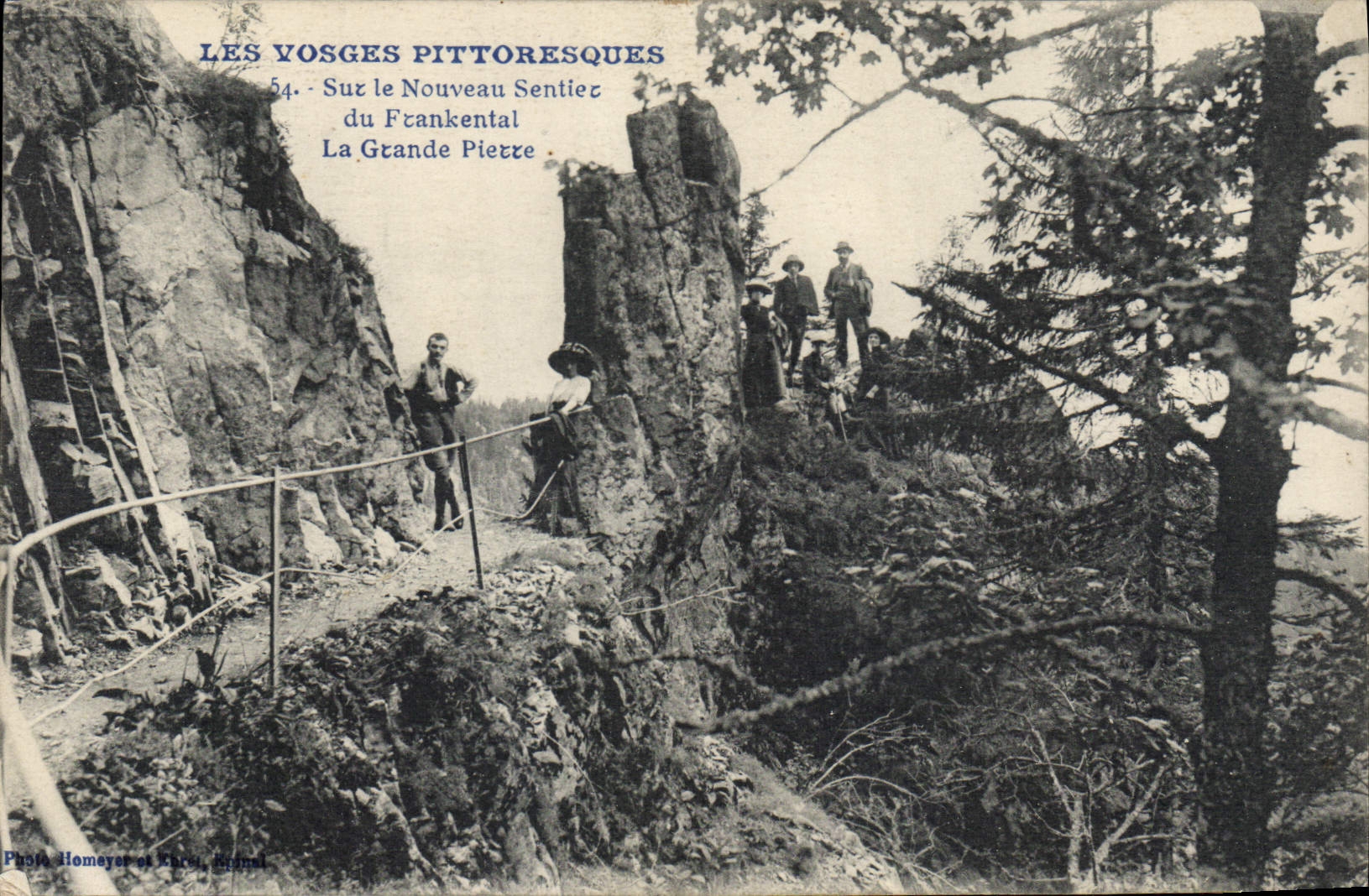 CPA Les Vosges Pittoresque Sur le Nouveau Sentiec du Frankental La Grande Pierre