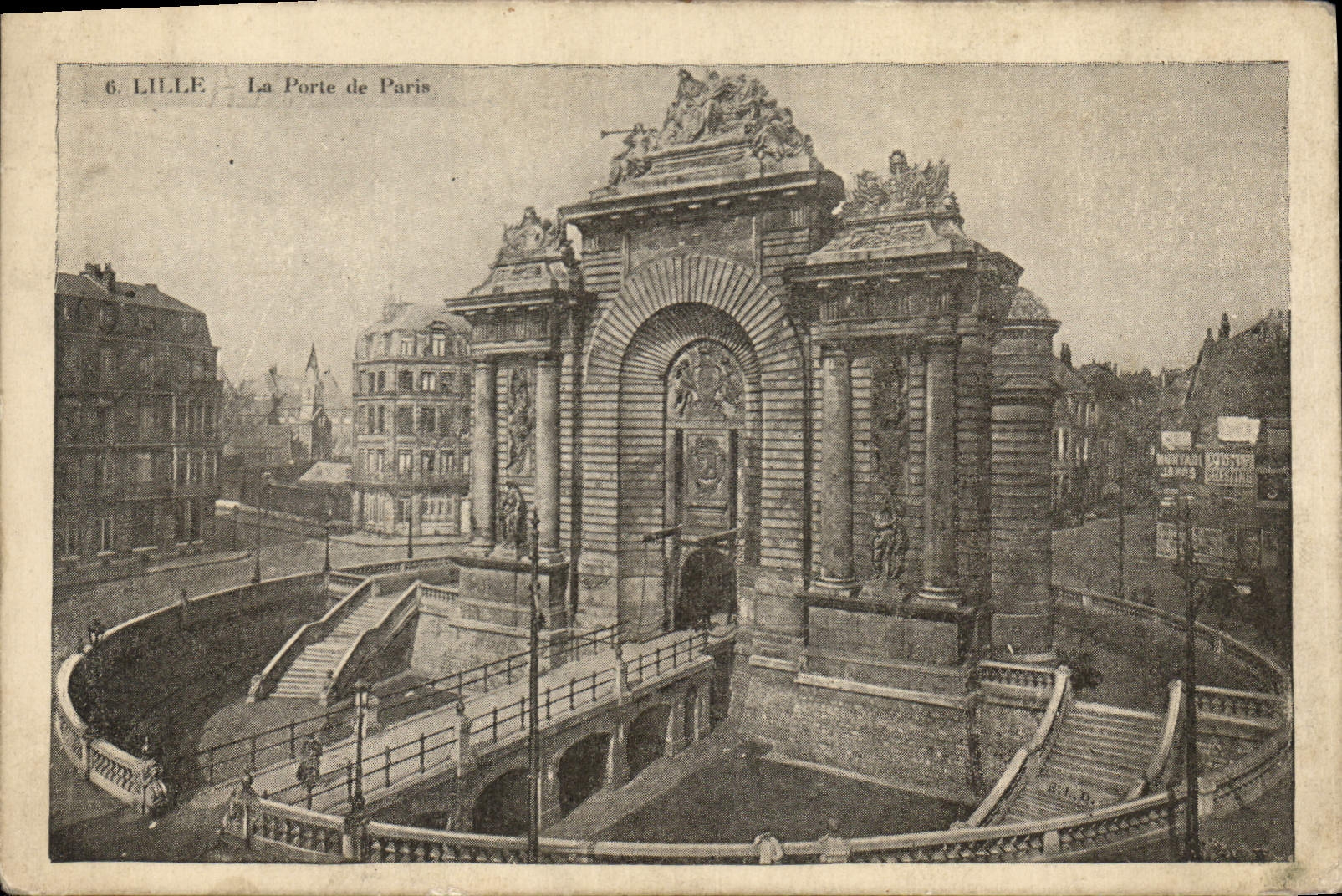 CPA Lille La Porte de Paris 