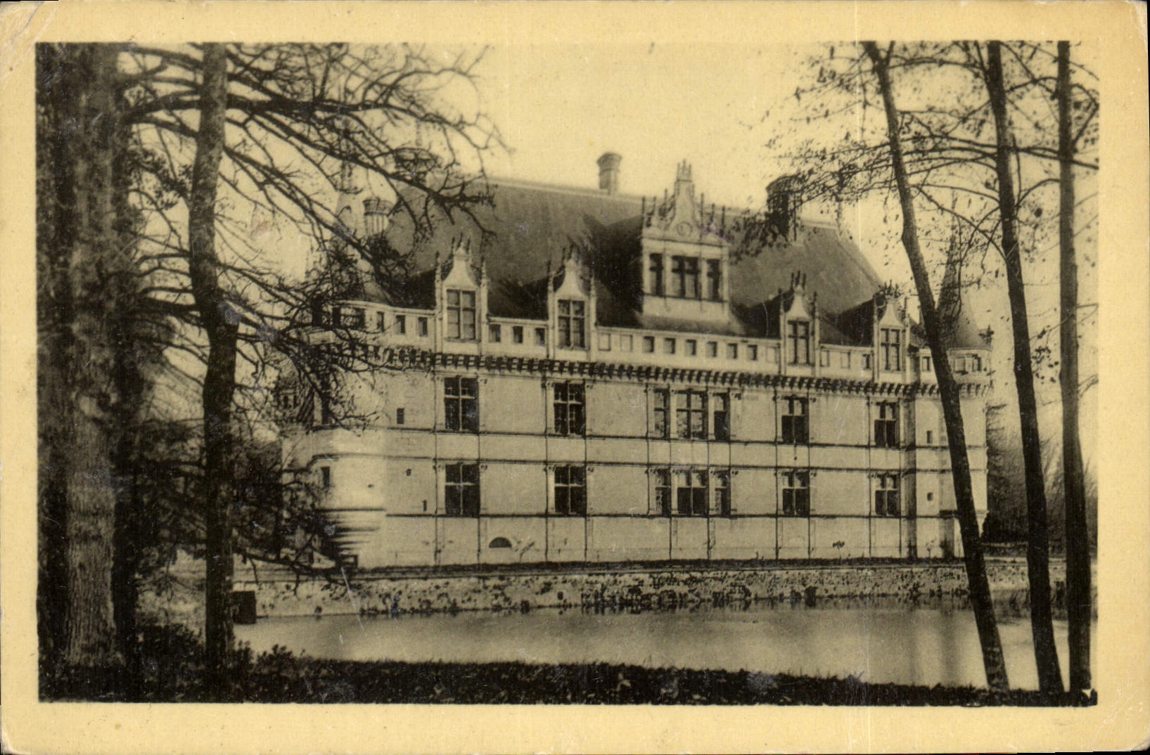 CPA Chateau d'Azay le Rideau Facade Sud
