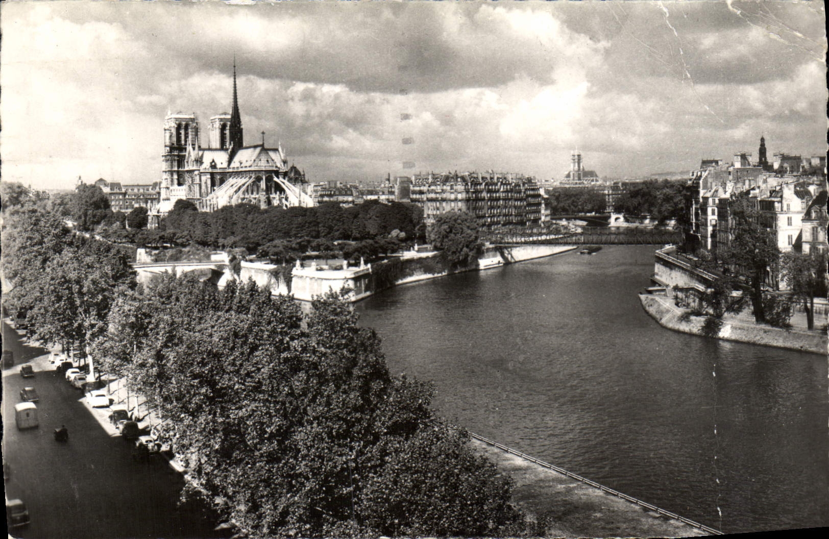 CPA Paris La Seine et Notre Dame 