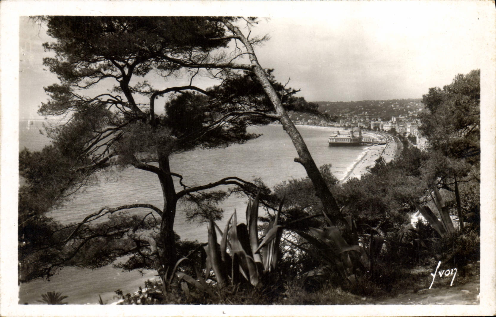 CPA Nice Alpes Mmes Perspective sur la Baie des Anges