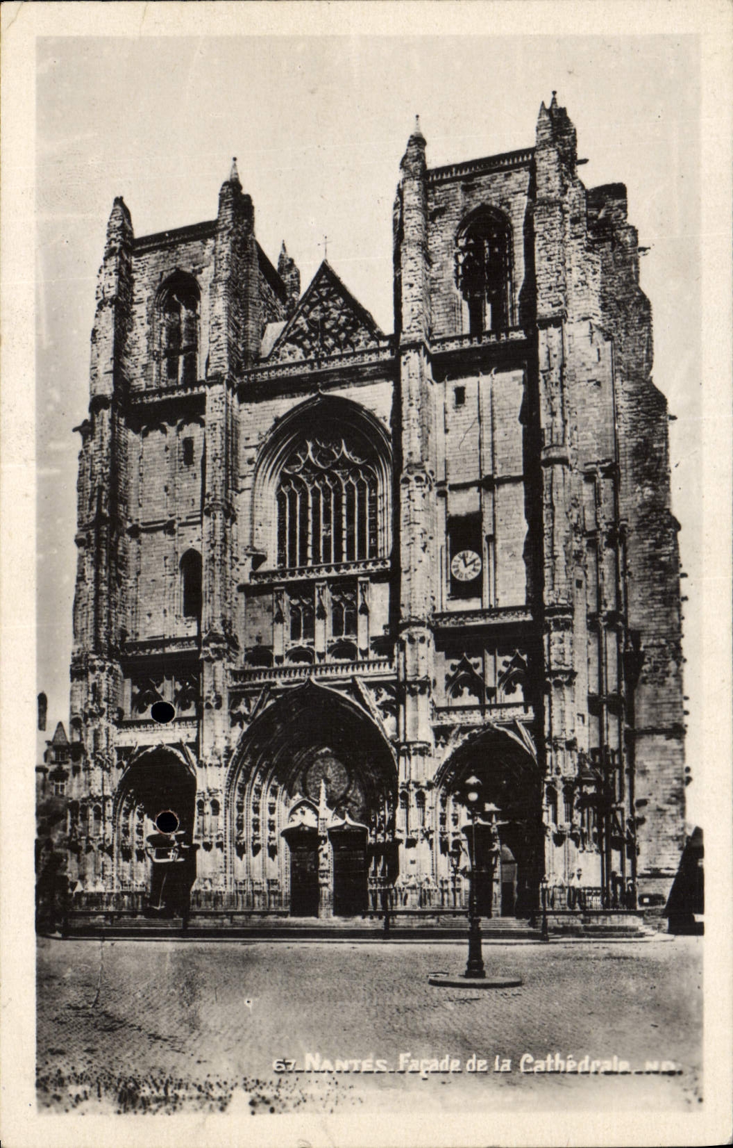 CPA Nantes Facade de la Cathedrale 