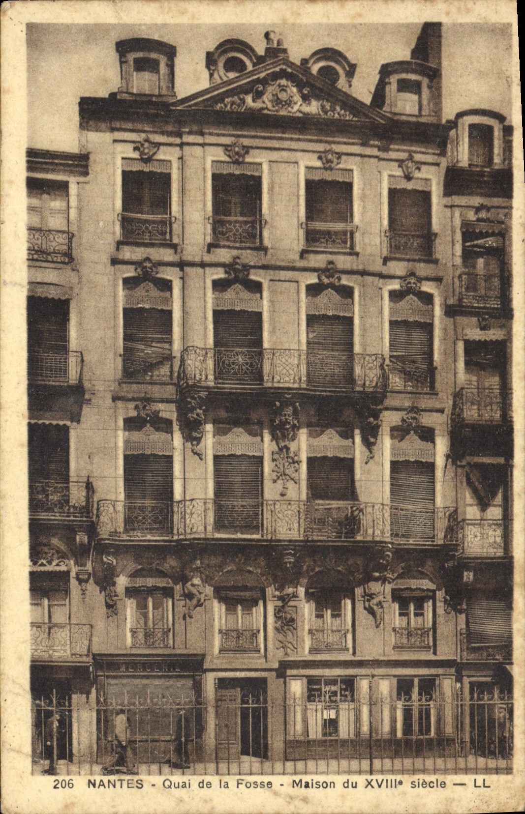 CPA Nantes Quai de la Fosse Maison 
