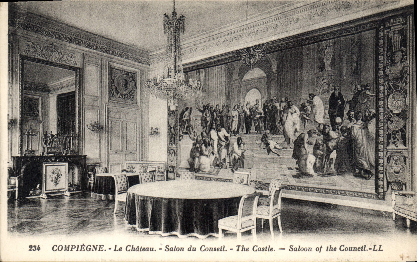 CPA Compiegne Le Chateau Salon du Coseil 