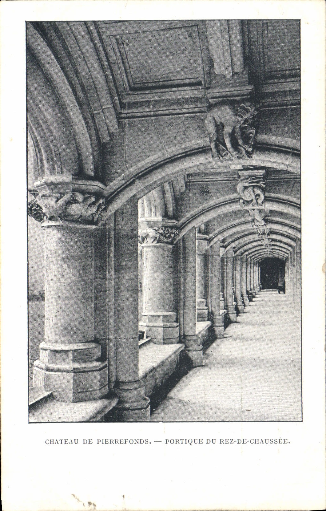 CPA Chateau de Pierrefonds Portique du Rez de Chaussee 