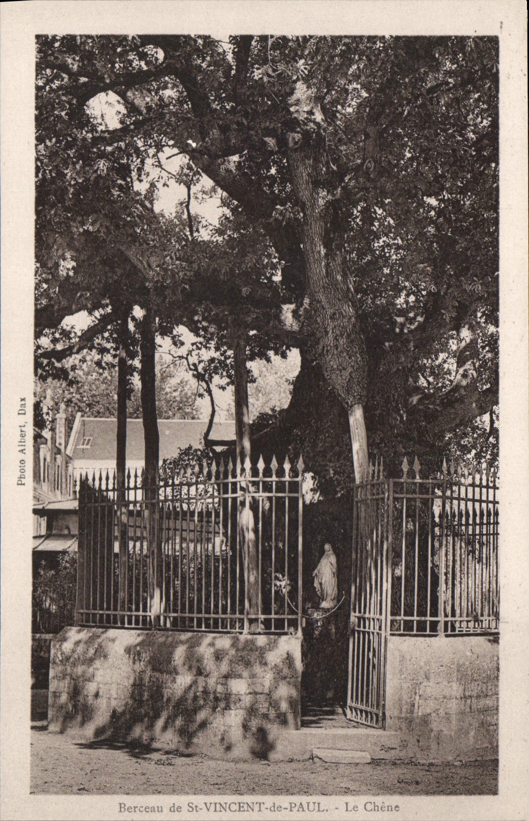 CPA Berceau de St Vincent de Paul le Chene 
