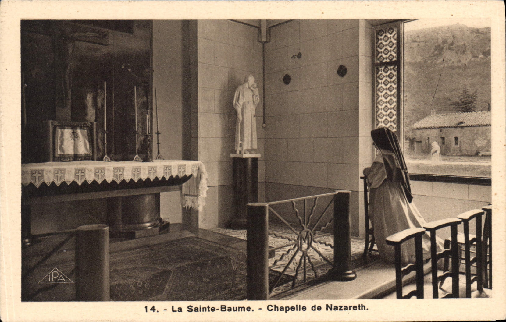 CPA La Sainte Baume Chapelle de Nazareth 