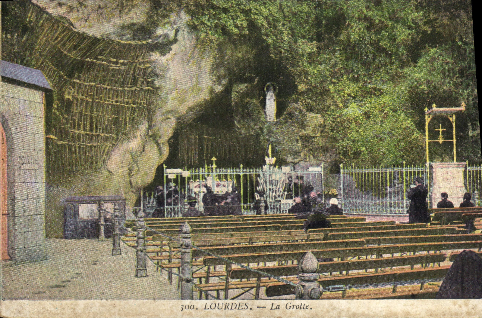 CPA Lourdes la Grotte 