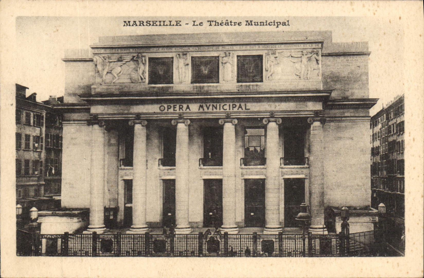 CPA Marseille le Theatre Minicipal 