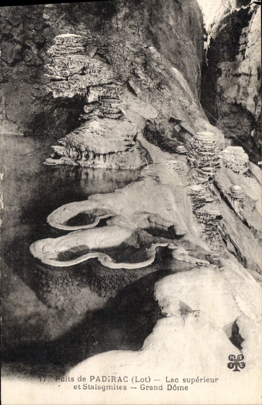 CPA Puits de Padirac Lot Lac Superieur et Stalagmites Grand Dome 
