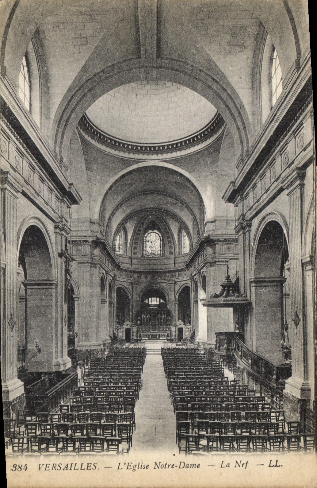 CPA Versailles l'Eglise Notre Dame la Nef 