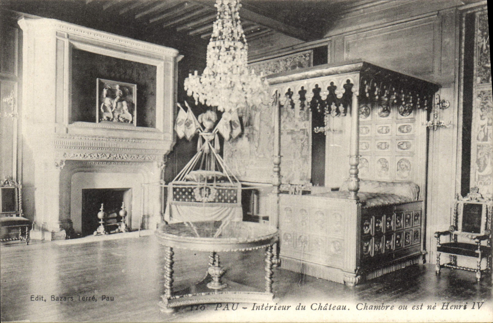 CPA Pau Interieur du Chateau Chambre ou est ne Henri IV 