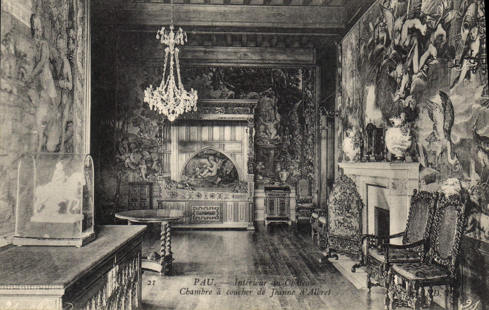 CPA Pau interieur de chateau chambre a coucher de Jeanne d'Albert 