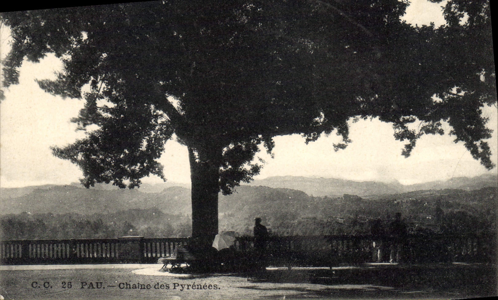 CPA Pau Chaine des Pyrenees 