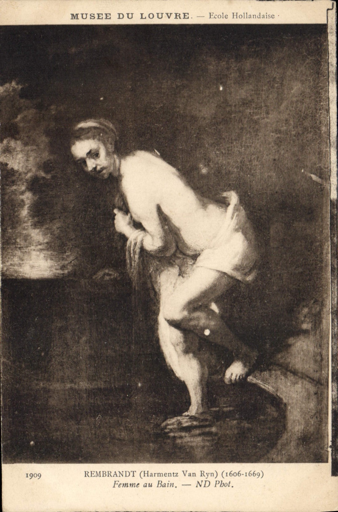 CPA Musee du louvre Ecole Hollandaise Rembrandt Femme ay bain