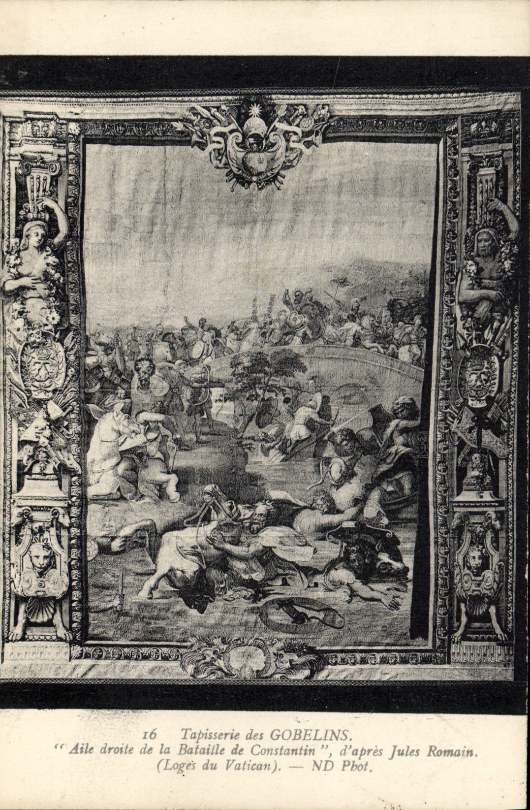 CPA Tapisserie des Gobelins Aile droite de la Bataile de Constantin d'apres Jules Romain Loges du Va