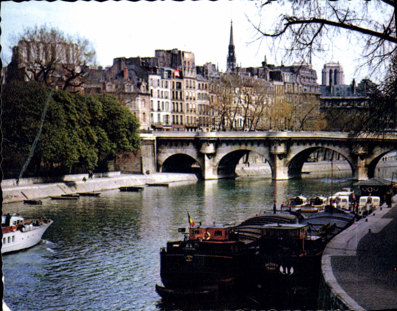 CPA Paris La Seine et la Cite 