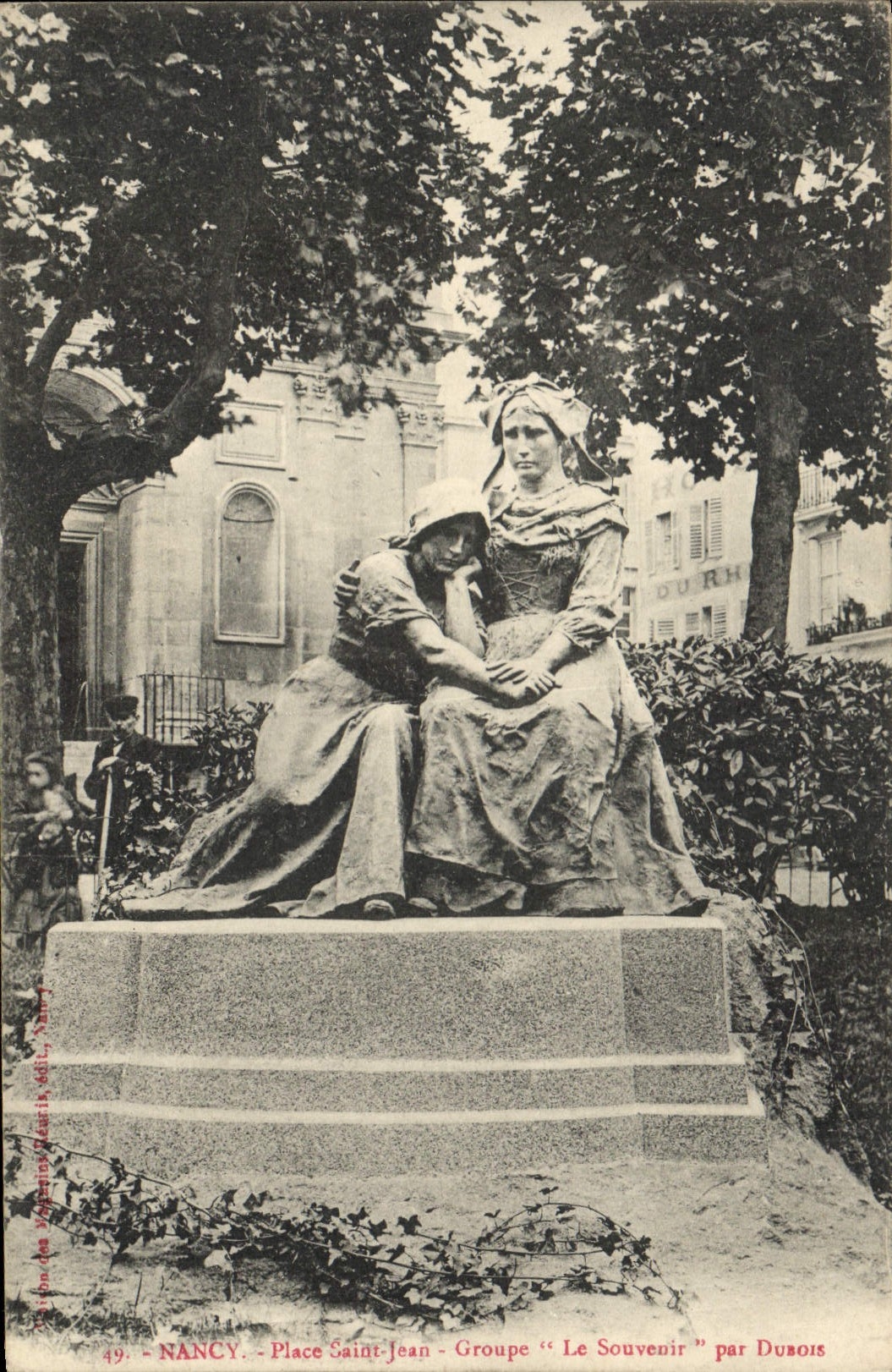 CPA Nancy Place Saint Jean Groupe Le Souvenir par Dusois 