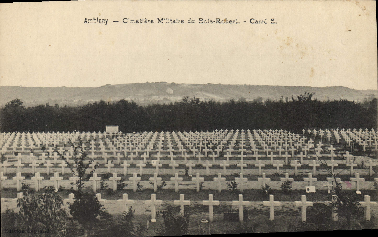CPA Amblecy cimetiere Militaire du Bois Robert 