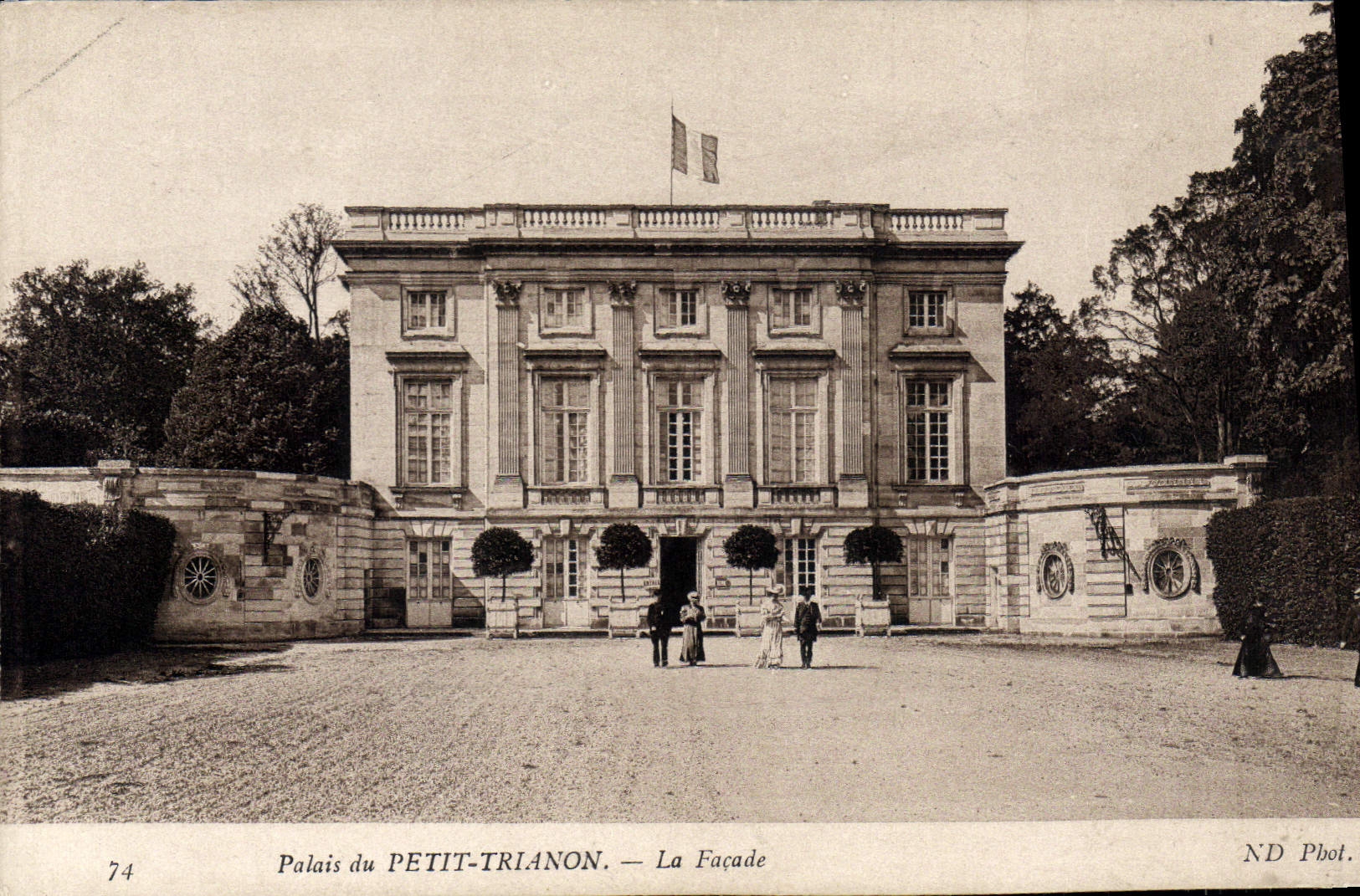 CPA Palais de Petit Trianon La Facade 