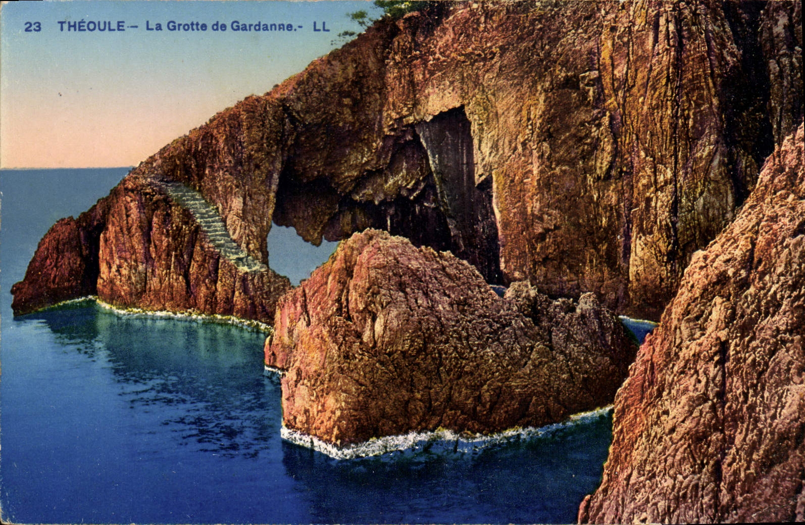 CPA Theoule La Grotte de Gardanne 