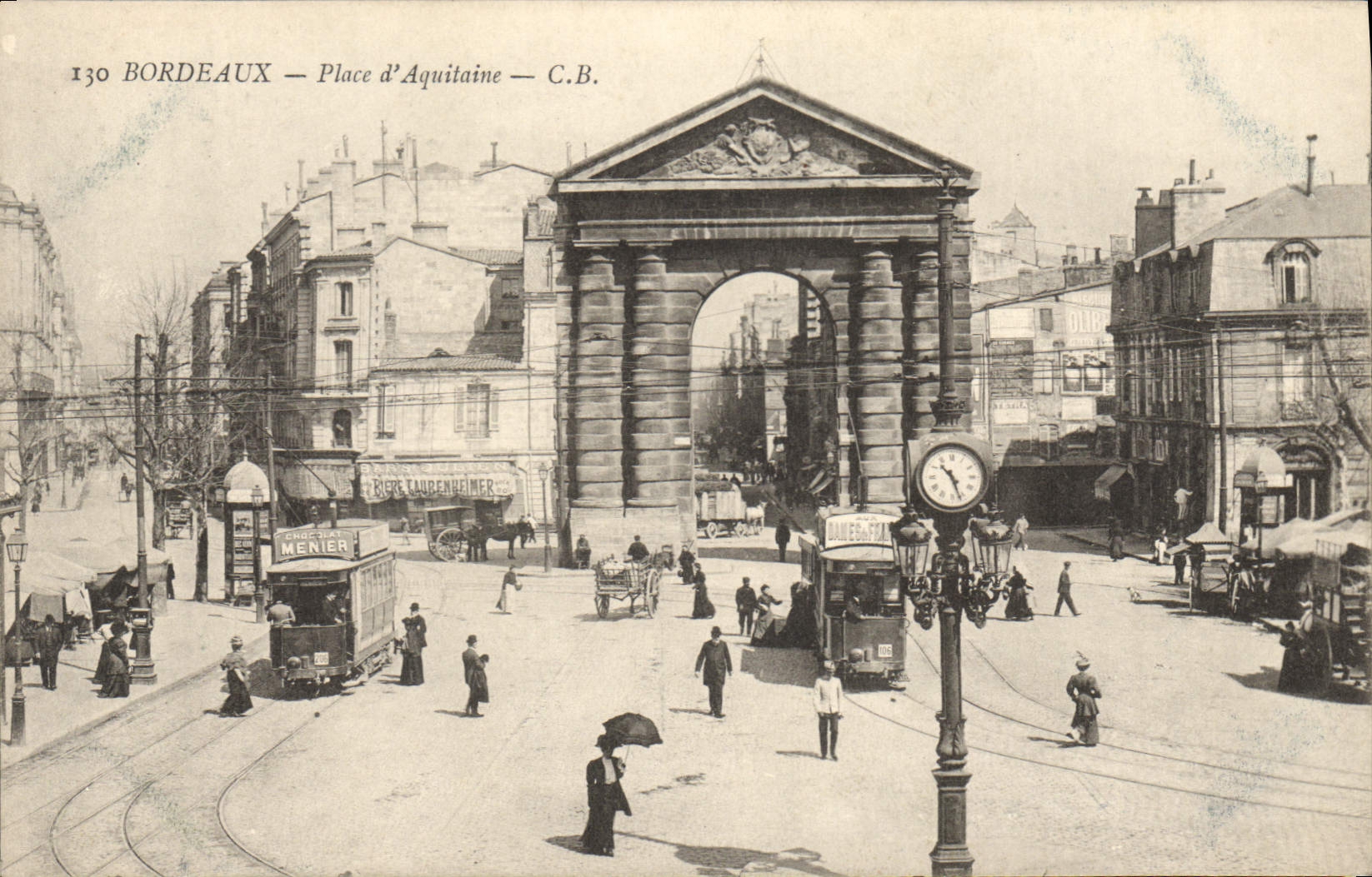 CPA Bordeaux Place d'Aquitaine Tramway
