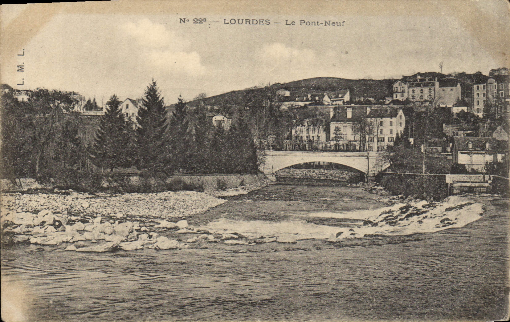 CPA Lourdes Le Pont Neuf 