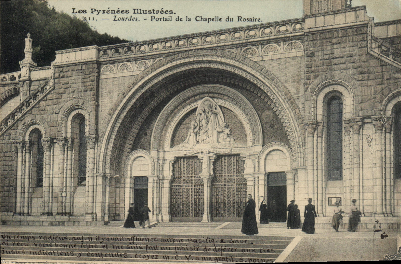 CPA Les Pyrenees Illustrees Lourdes Portail de la Chapelle du Rosaire 