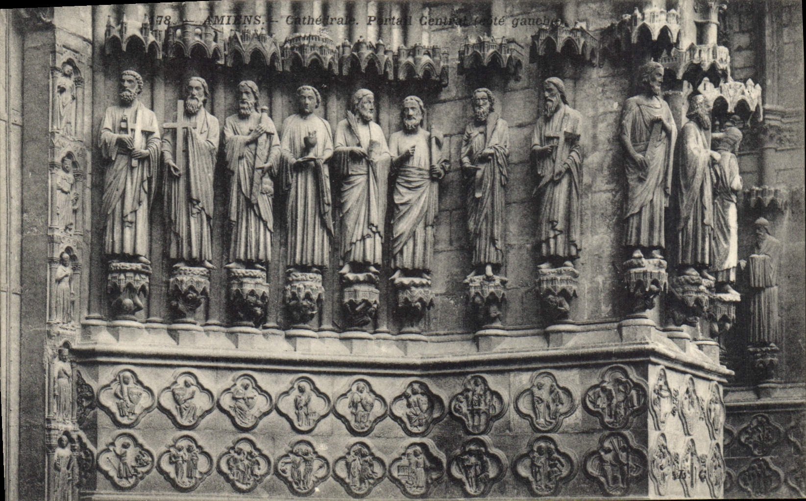 CPA Amiens Cathedrale 
