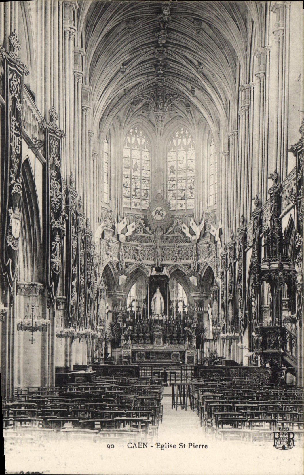 CPA Caen Eglise St Pierre 