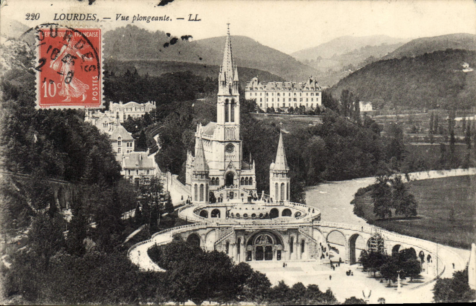 CPA Lourdes Vue plongeante 