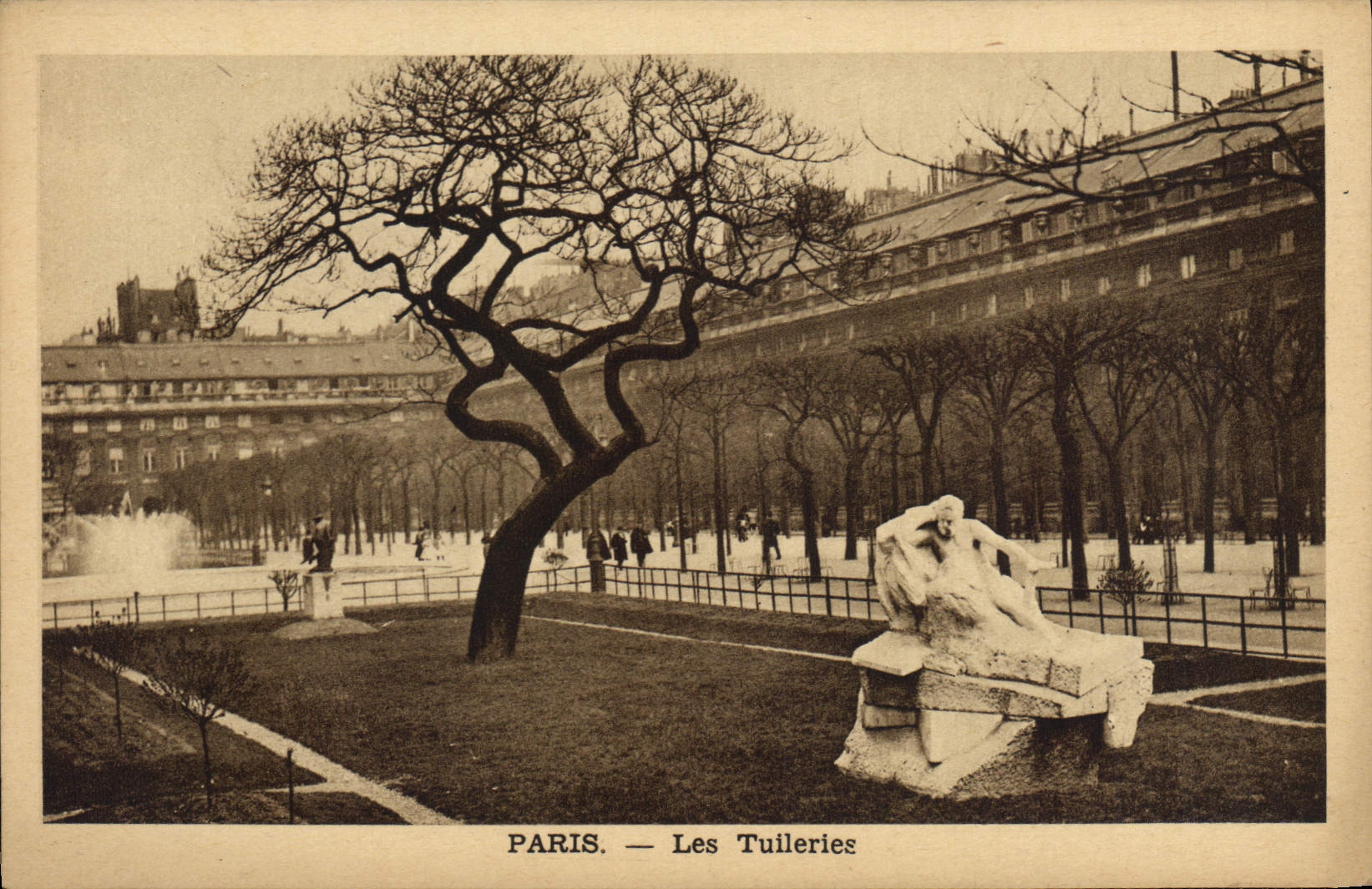 CPA Paris Les Tuileries 