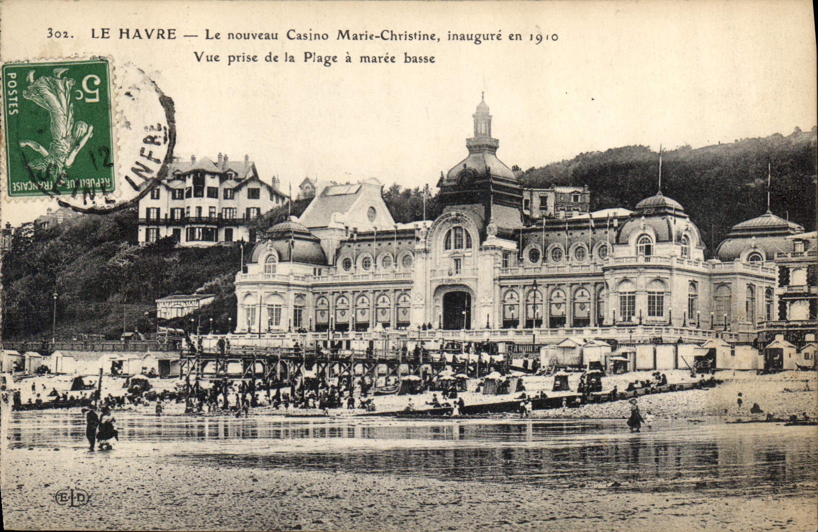 CPA Le Havre Le nouveau Casino Marie Christine Vue prise de la Plage a maree basse